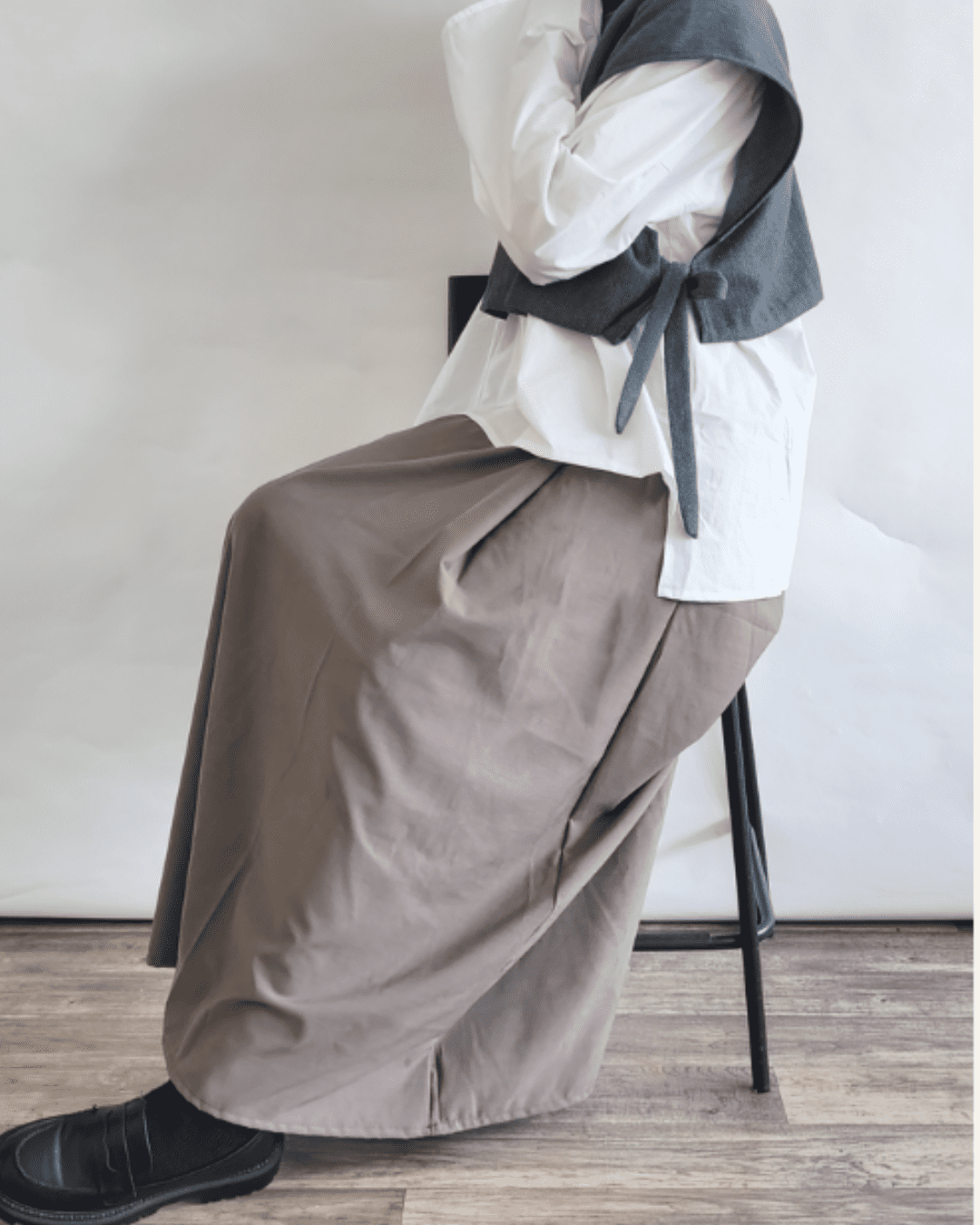 modest fashion artisanale jupe makini taupe