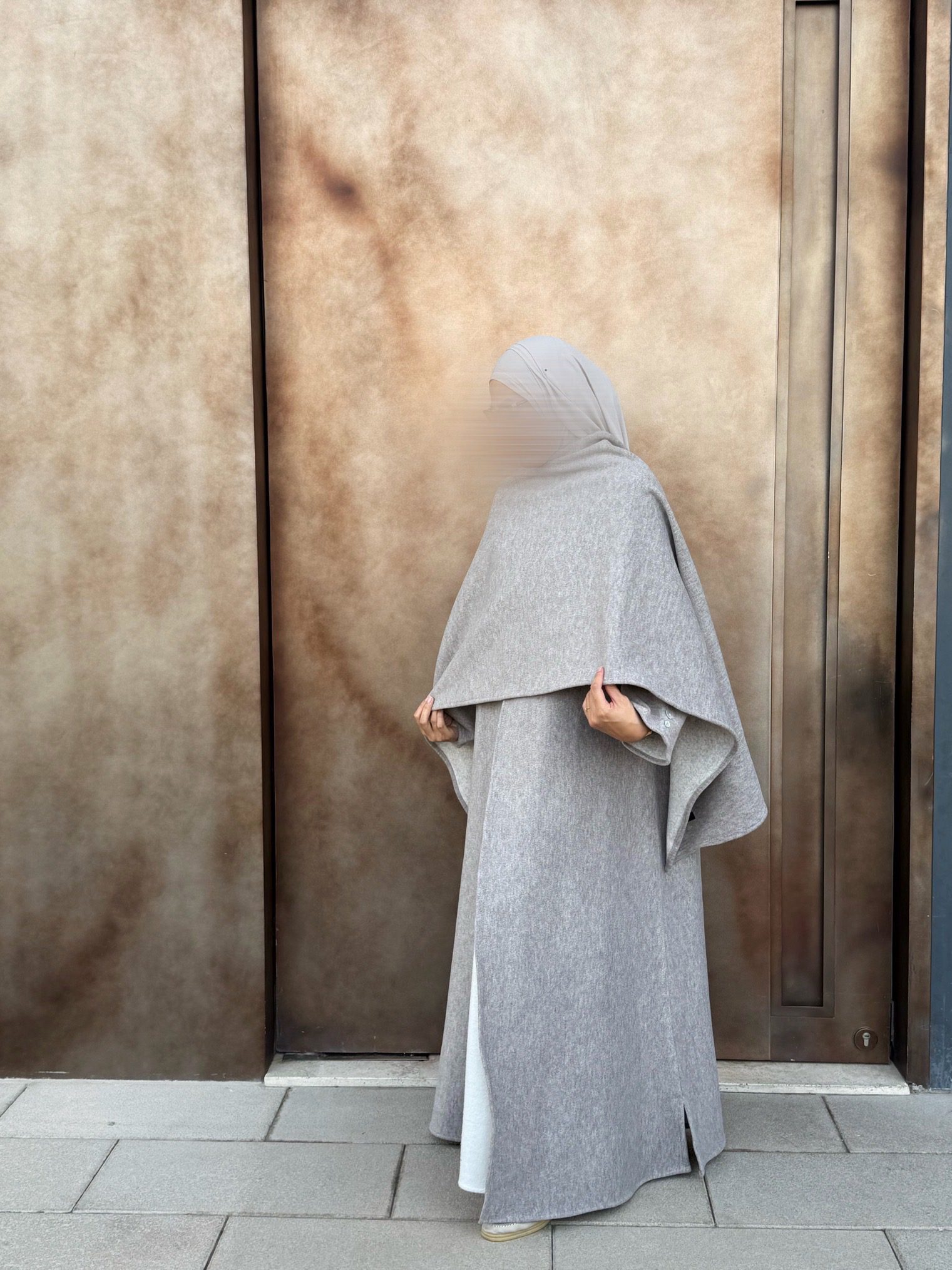 modest fashion intemporelle kimono coat Myariah